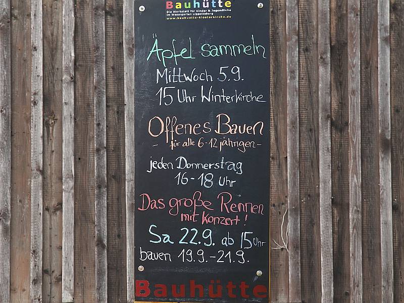 Bauhütte Klosterkirche Lippoldsberg - Apfelsaft Herstellung